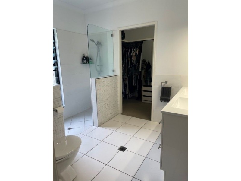 7 Steve St, Greenmount QLD 4751