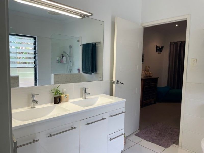 7 Steve St, Greenmount QLD 4751