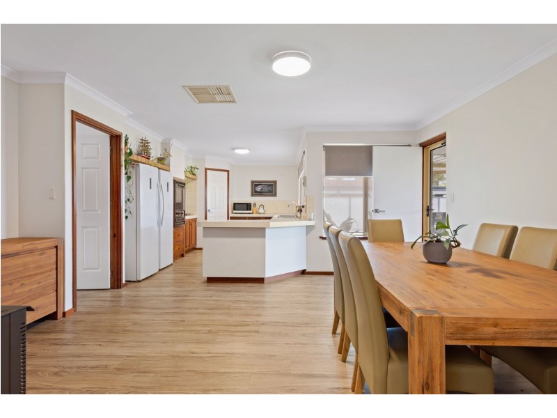 23 Sanford Way, Eaton WA 6232