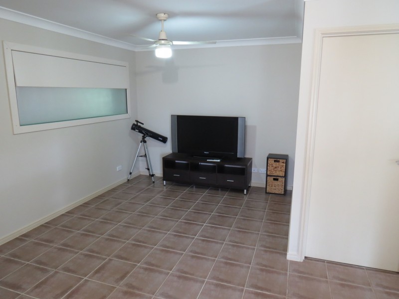 36 Marina Boulevard, Banksia Beach QLD 4507