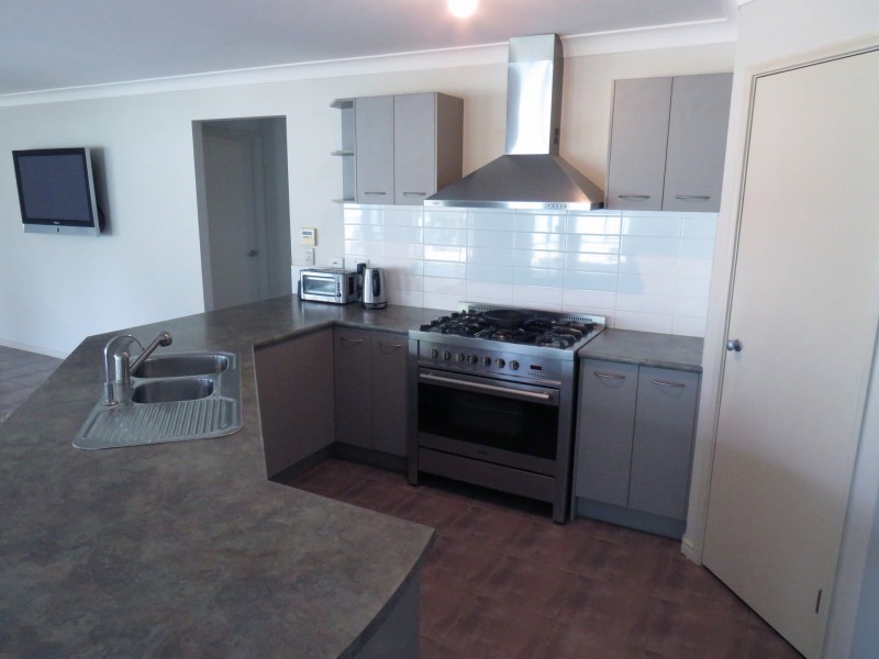 36 Marina Boulevard, Banksia Beach QLD 4507