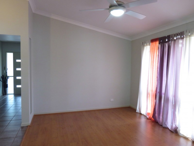 36 Marina Boulevard, Banksia Beach QLD 4507