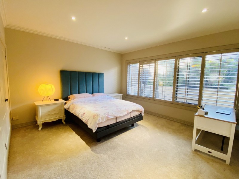 12A Governor Phillip Place, West Pennant Hills NSW 2125