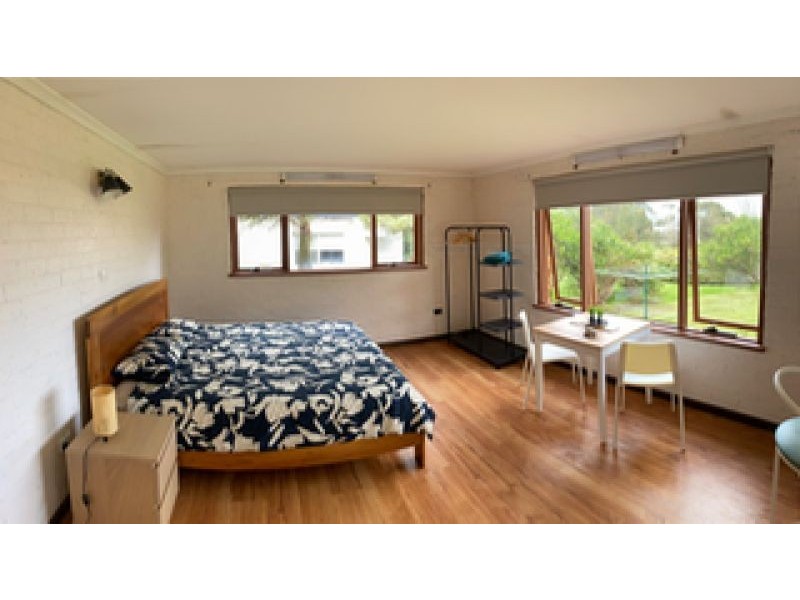 27 Tallawang Ave, Malua Bay NSW 2536