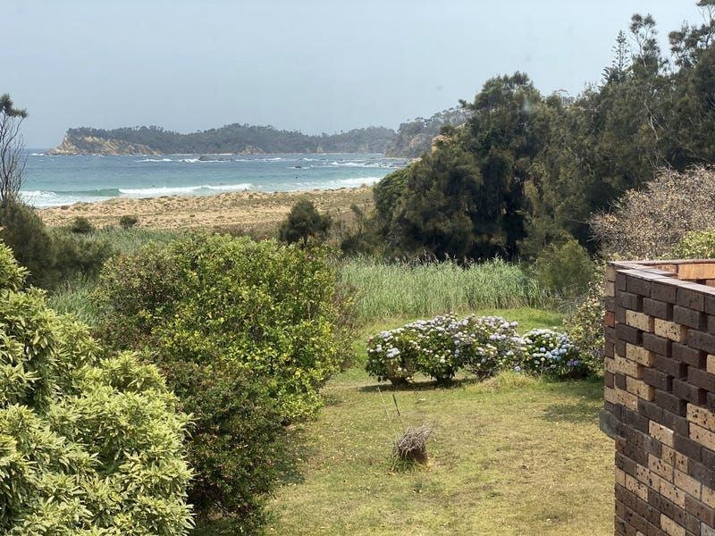 1/27 Tallawang Ave, Malua Bay NSW 2536