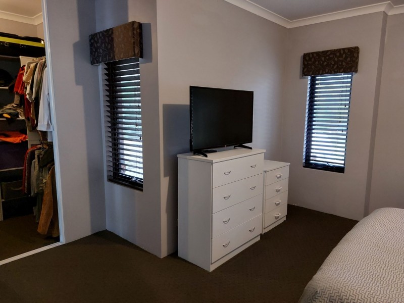 60 Connell Avenue, Martin WA 6110