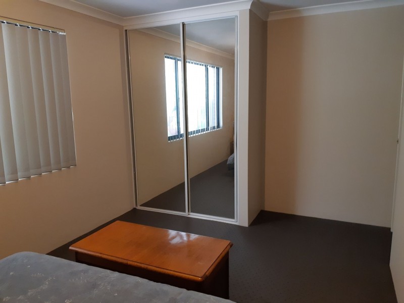 60 Connell Avenue, Martin WA 6110