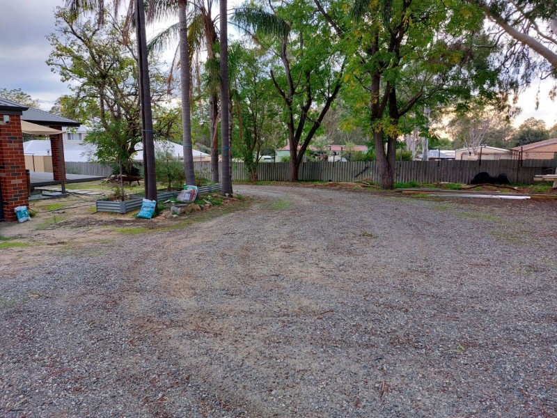 60 Connell Avenue, Martin WA 6110