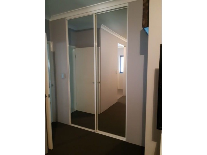 60 Connell Avenue, Martin WA 6110