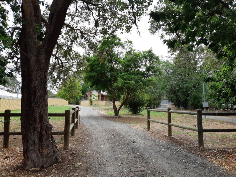 60 Connell Avenue, Martin WA 6110