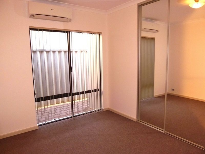 110 Grand promenade, Doubleview WA 6018