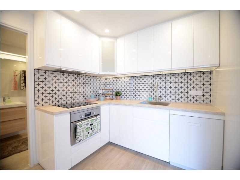 1008/18 Waterview Walk, Docklands VIC 3008