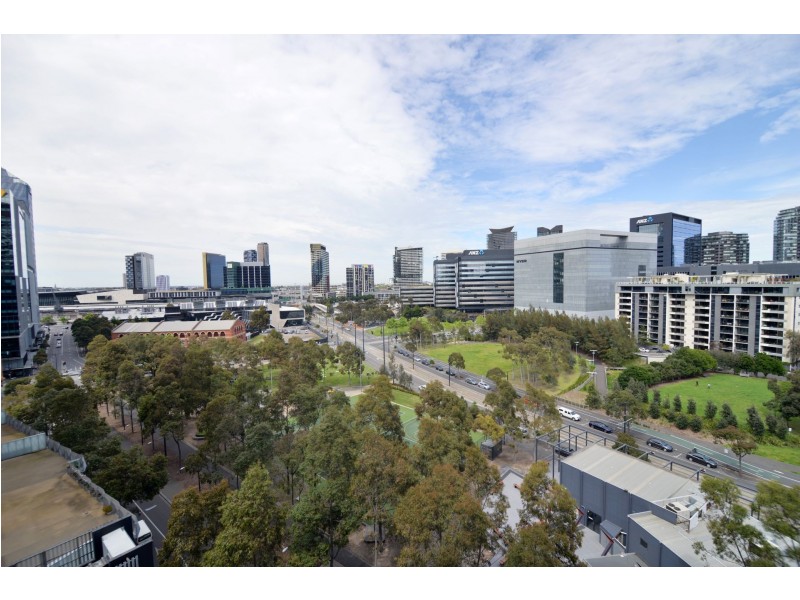 1008/18 Waterview Walk, Docklands VIC 3008