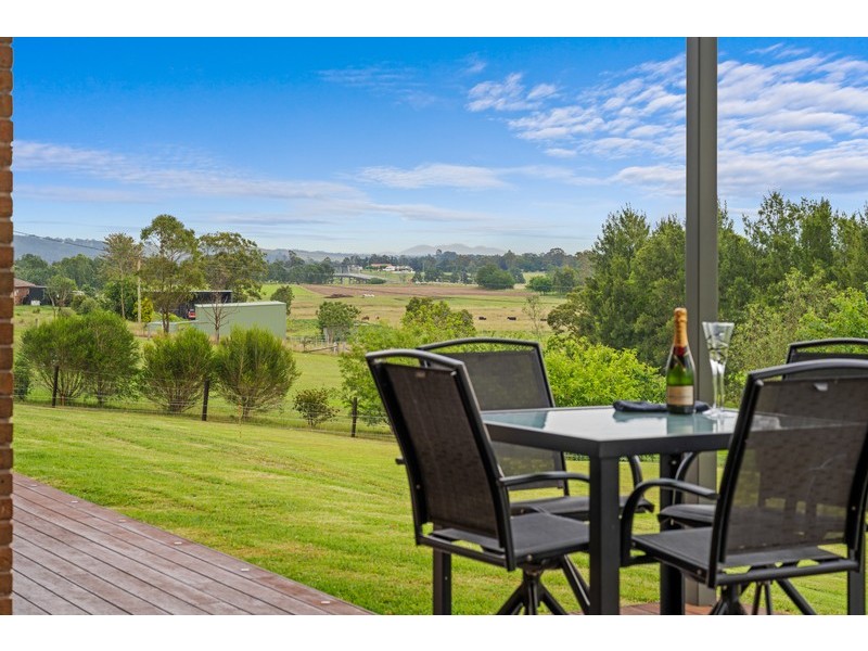 4 Loch Katrine Drive, Lochinvar NSW 2321