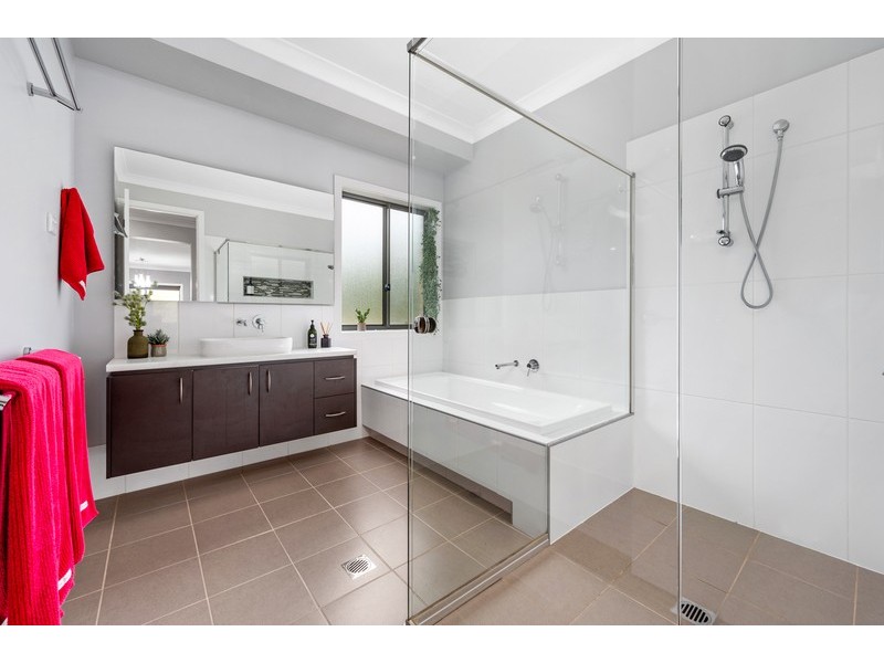 4 Loch Katrine Drive, Lochinvar NSW 2321