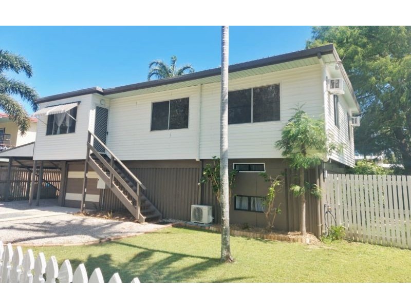 18 Petrie St, East Mackay QLD 4740