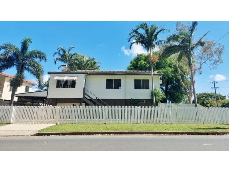 18 Petrie St, East Mackay QLD 4740