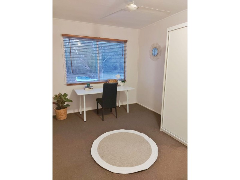 18 Petrie St, East Mackay QLD 4740