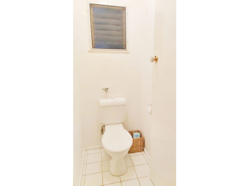 18 Petrie St, East Mackay QLD 4740