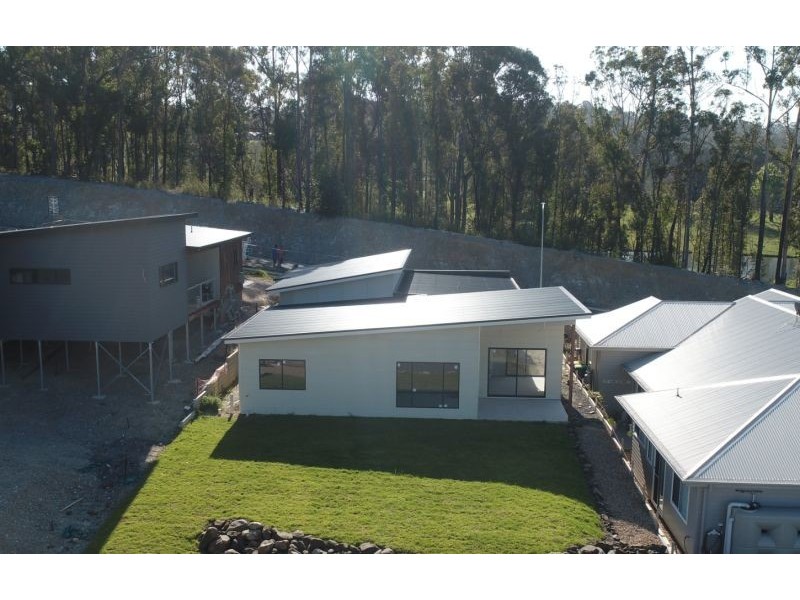 92 Sylvan St, Malua Bay NSW 2536