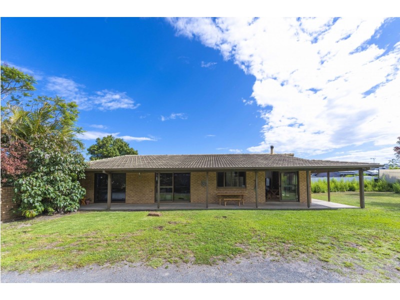 3 Sciacca Ave, Tuncurry NSW 2428