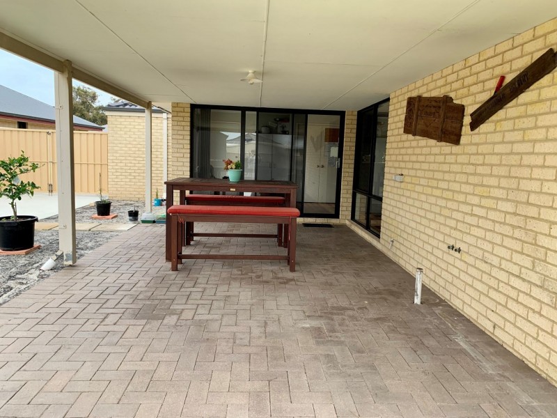 20 Carlingford Court, Australind WA 6233