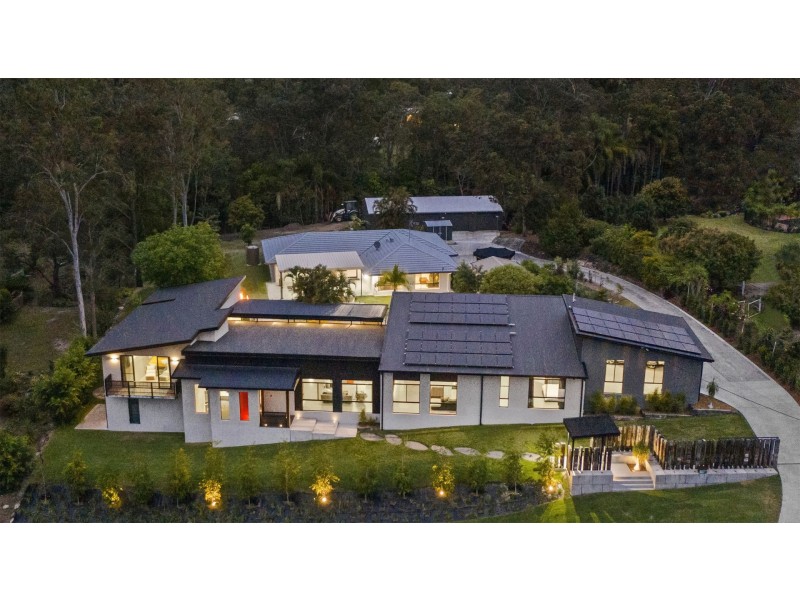 18 Natan Rd, Mudgeeraba QLD 4213