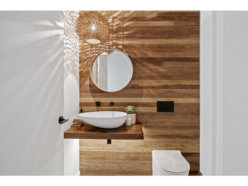 18 Natan Rd, Mudgeeraba QLD 4213