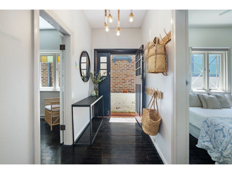 154 Arden Street, Coogee NSW 2034