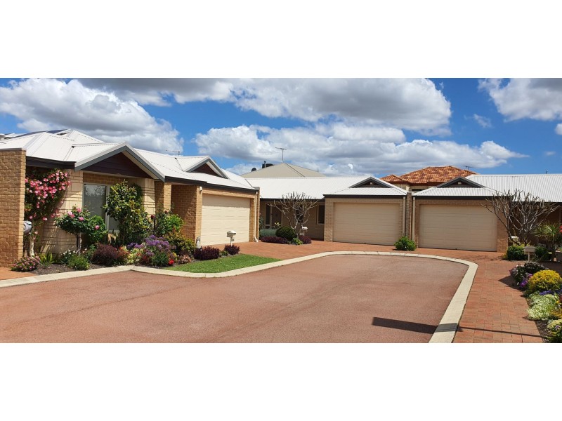 54/58 Canna Drive, Canning Vale WA 6155