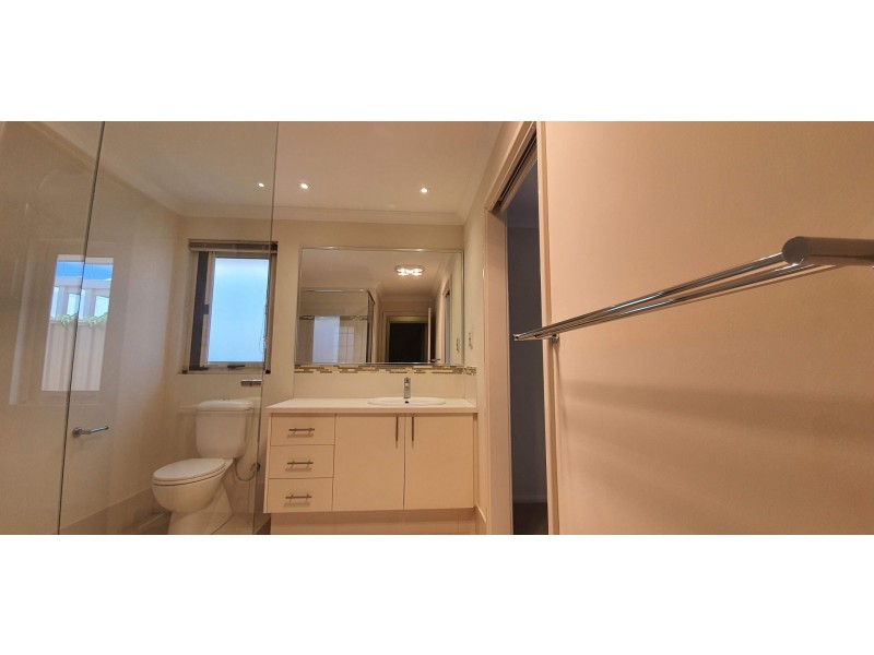 54/58 Canna Drive, Canning Vale WA 6155