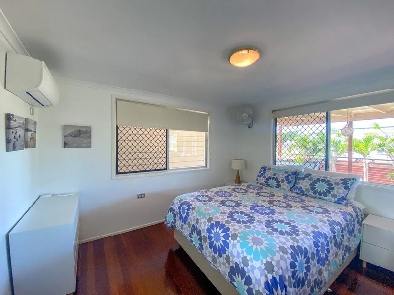 8 Ross Street, Burrum Heads QLD 4659