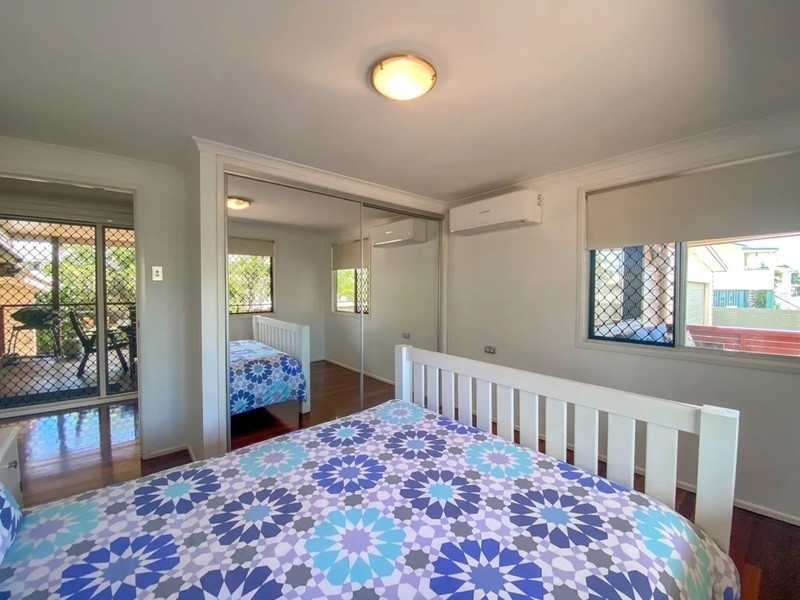 8 Ross Street, Burrum Heads QLD 4659