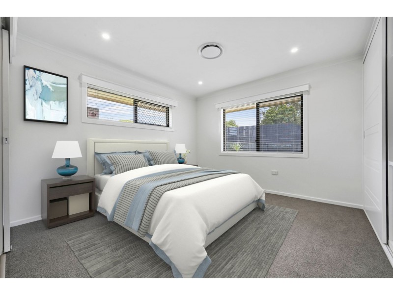 61 Mackenzie Street, Mount Lofty QLD 4350