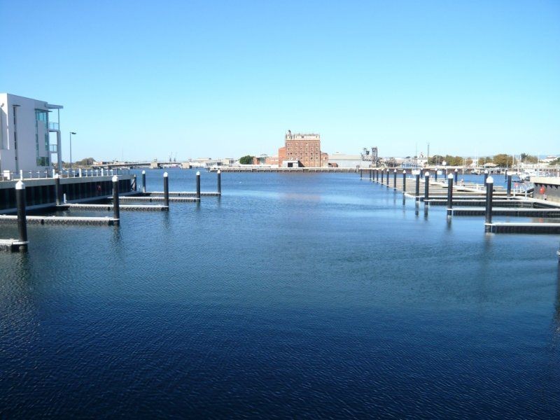 601/1-2 Tarni Court, New Port SA 5015