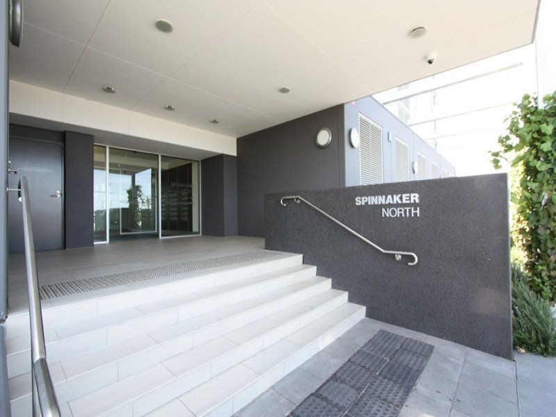 601/1-2 Tarni Court, New Port SA 5015