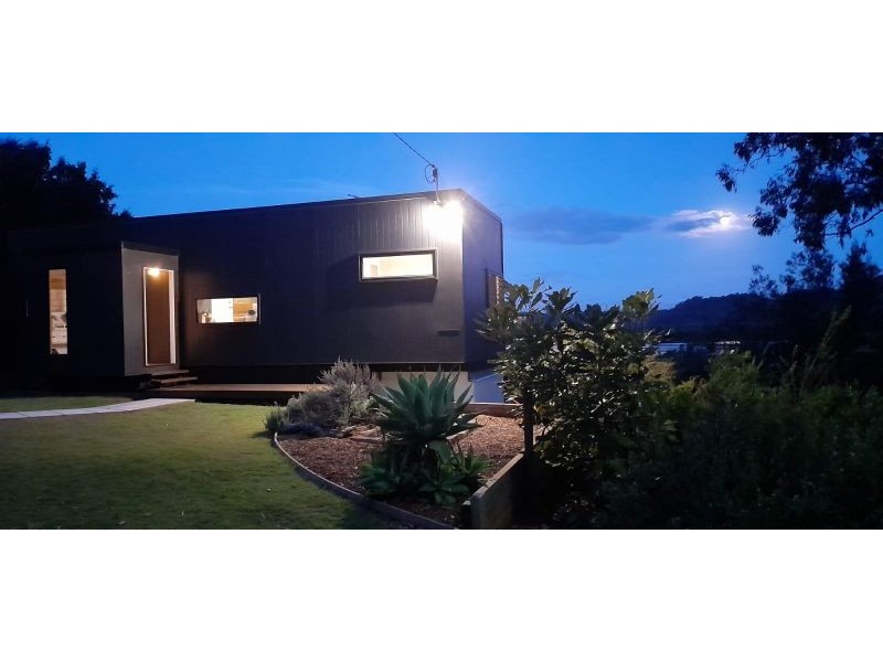 2 Schooner Street, Russell Island QLD 4184