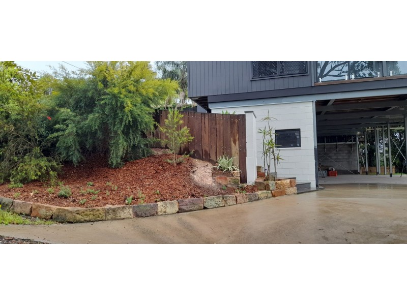 2 Schooner Street, Russell Island QLD 4184