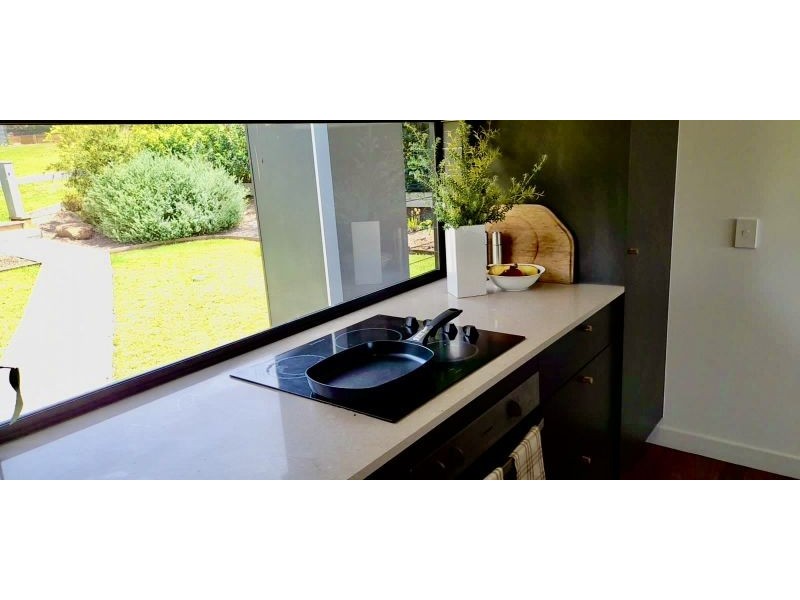 2 Schooner Street, Russell Island QLD 4184