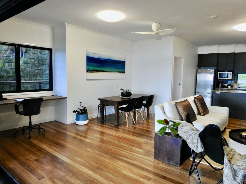 2 Schooner Street, Russell Island QLD 4184