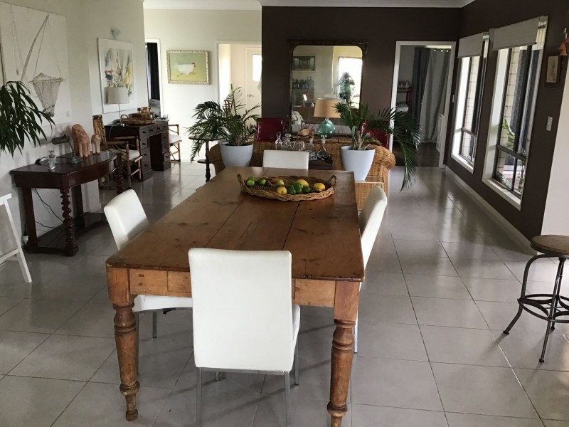 24 Seahaven Circuit, Pialba QLD 4655