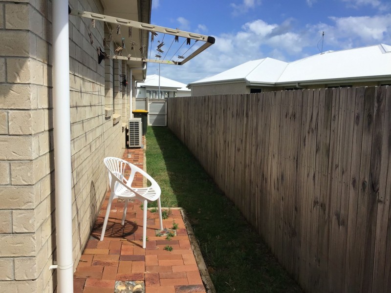 24 Seahaven Circuit, Pialba QLD 4655