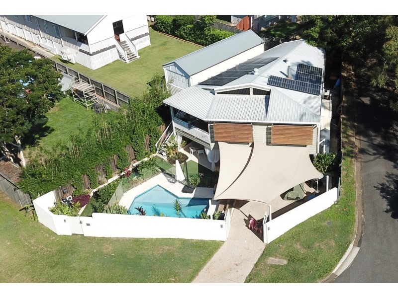 8 Dempster Street, Toowong QLD 4066