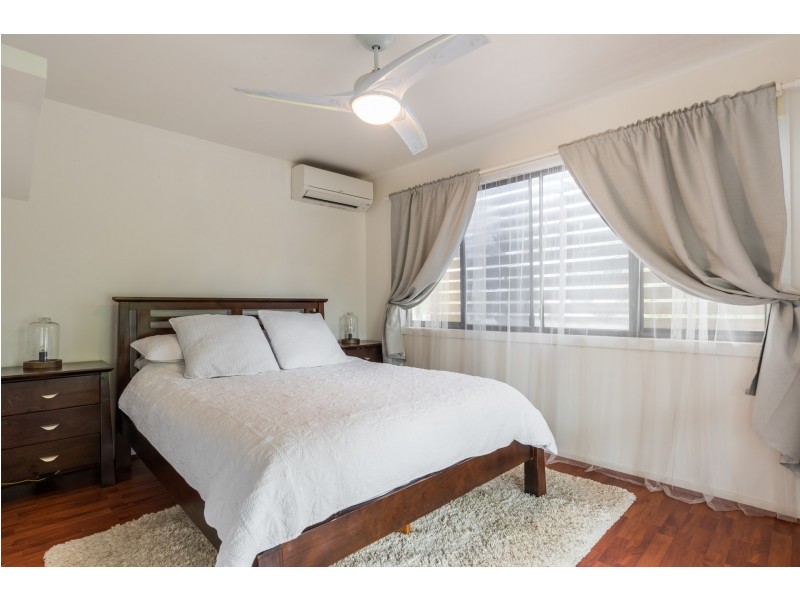 8 Dempster Street, Toowong QLD 4066