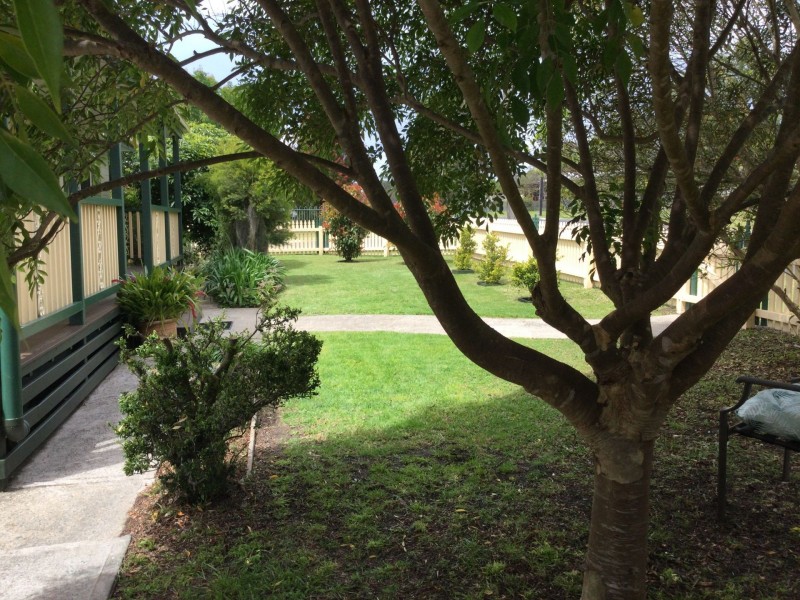 8 Bergalia Street, Moruya NSW 2537