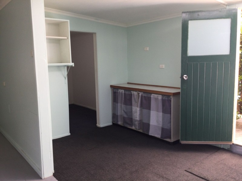 8 Bergalia Street, Moruya NSW 2537