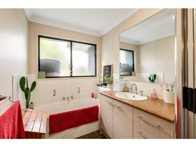 39 Droney Road, Broxburn QLD 4356