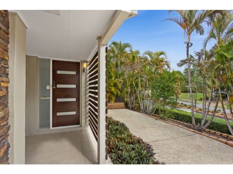 88 Parkwood Blvd, Parkwood QLD 4214