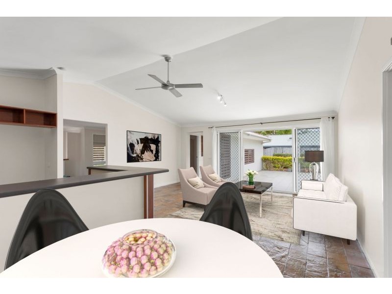 88 Parkwood Blvd, Parkwood QLD 4214