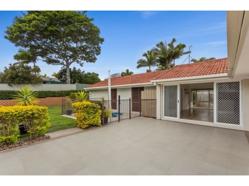 88 Parkwood Blvd, Parkwood QLD 4214